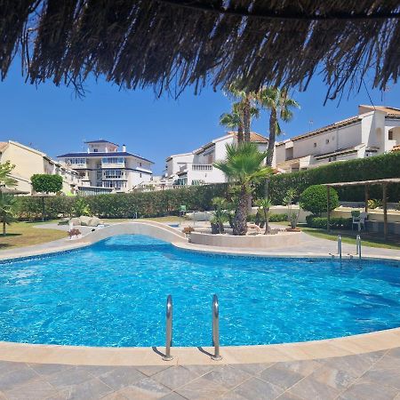 Lovely Apartment Near The Beach In Sunny La Mata Torrevieja Exterior photo